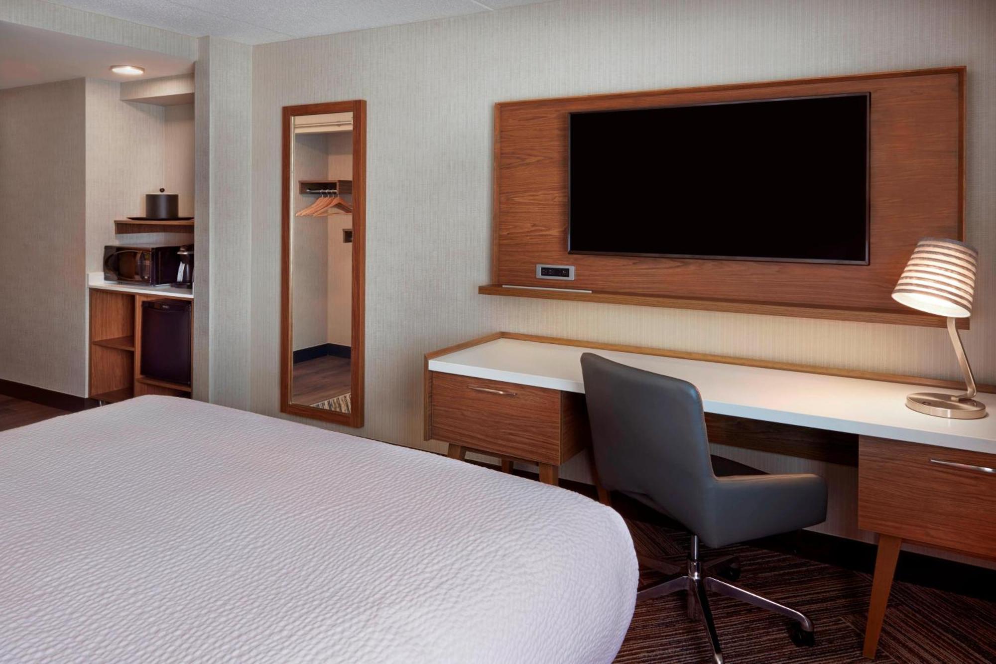 Four Points By Sheraton Hamilton - Stoney Creek Exteriör bild