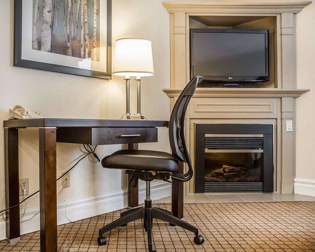 Four Points By Sheraton Hamilton - Stoney Creek Rum bild